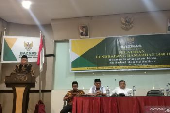 Baznas Sulsel  targetkan terkumpul zakat Rp155 miliar selama Ramadhan
