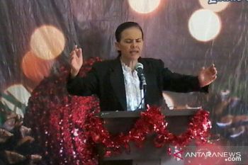 Pendeta minta jemaat untuk menjadi teladan