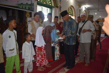 Program kafalah yatim diluncurkan di Padang optimalkan pengelolaan infak