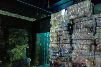 Aktivis: Indonesia jadi tujuan limbah plastik impor