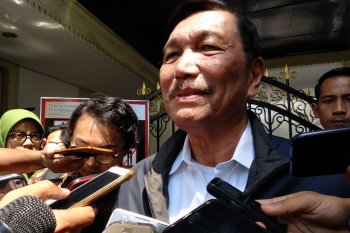 Luhut Panjaitan buka isi pembicaraan telepon dengan Prabowo Subianto