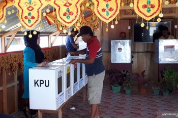 Bawaslu rekomendasikan PSU di 13 TPS di Palu