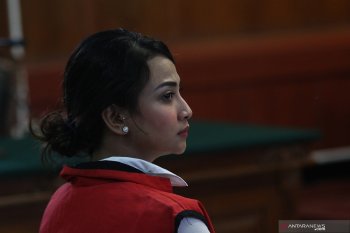 Sidang perdana Vanessa Angel ungkap pola prostitusi "online"