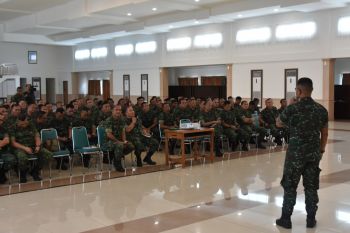 Sosialisasi kesehatan warnai Minggu Militer Kodam XIII Merdeka