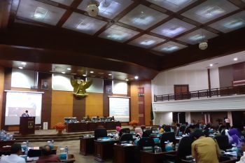 DPRD Sumbar selesaikan sejumlah pembahasan di masa sidang pertama 2019
