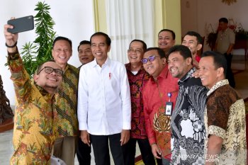 Labor unions propose joint team to revise waging regulation after met Jokowi