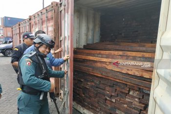 Kasus kayu ilegal asal Papua siap disidangkan