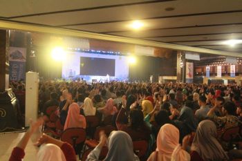 PLN ajak milenial bangun negeri