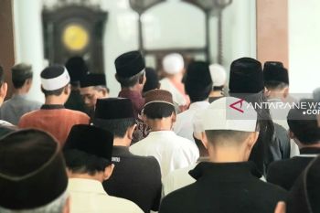 Ratusan Jamaah Naqshabandiyah Padang mulai puasa Ramadhan