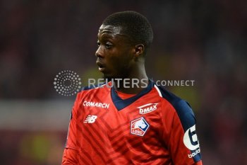 Liverpool dan MU  berebut dapatkan penyerang  Nicolas Pepe