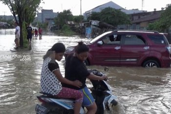 Banjir rendam sejumlah kawasan di Kota Sorong