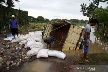 DAMPAK BANJIR DI PASURUAN