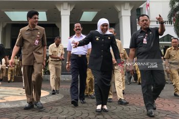 Gubernur Jatim:  beri kesempatan KPU bisa rekapitulasi suara sampai selesai