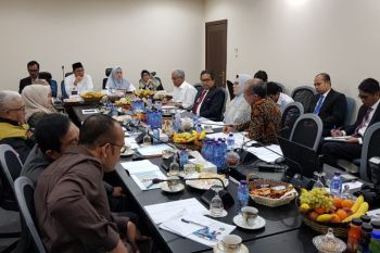 Menko PMK-Menag-Menkes rapat di Mekkah bahas persiapan haji