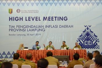 Gubernur Lampung bahas kebutuhan pokok jelang Ramadhan
