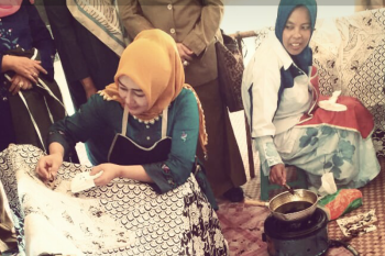 Batik sisiak ikan equator ikon baru Pasaman