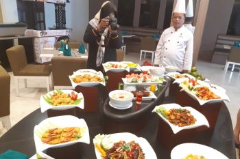 Plaza Inn Kendari siapkan paket "Bu Rahmi" promo berbuka puasa