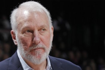 Pelatih Spurs Popovich isyaratkan perpanjang kontrak basket NBA