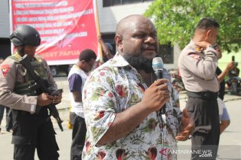 LBH berharap perusahan dan usaha liburkan buruh pada 1 Mei