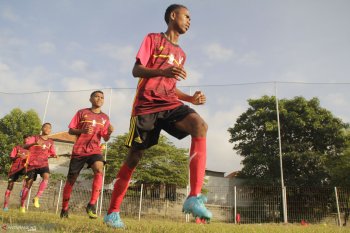 Klub sepak bola BTA akhirnya terbang ke Darwin