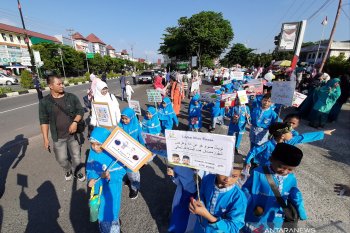 Ribuan pelajar JSIT berpawai sambut Ramadhan