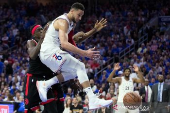 Ben Simmons didenda NBA Rp284 juta karena sikut selangkangan lawan