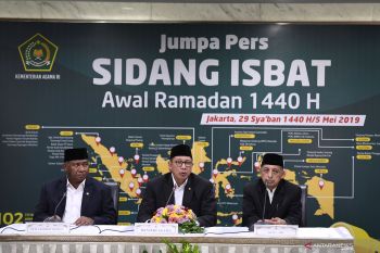 Menteri Agama Lukman Hakim: hilal terpantau tinggi
