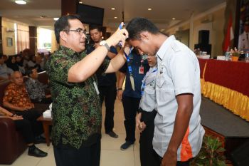 Tuntun Angkatan Kerja untuk Berwirausaha