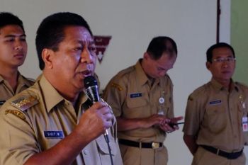 Wali kota memastikan disiplin pegawai hari pertama puasa