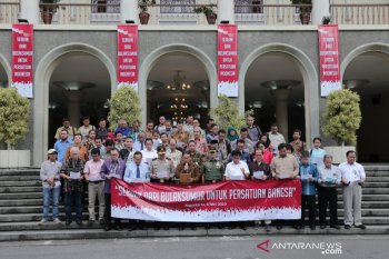 Akademisi Yogyakarta menyerukan sikap kenegarawanan terima hasil pemilu