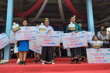 Angelie dinobatkan jadi Duta Bank NTT