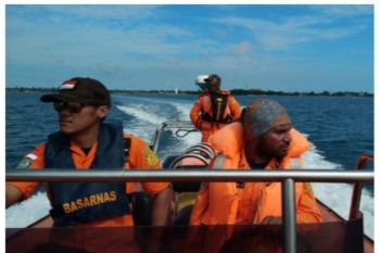Tim SAR cari warga jatuh dari perahu di perairan Sarmi
