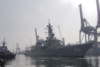Kapal perang Jepang singgah di Jakarta