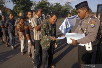 SIM keliling ngabuburit