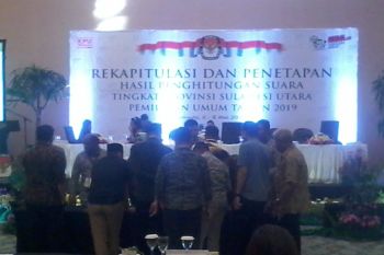 Dua KPU kota belum sampaikan hasil rekapitulasi ke KPU