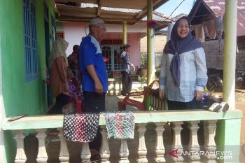 Belasan rumah di Bangka Tengah rusak diterjang angin kencang