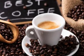 Dampak buruk bila minum kopi sembarangan saat berpuasa