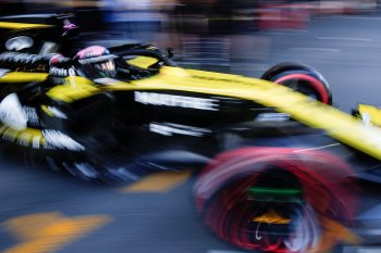 Renault angkut power unit baru ke Barcelona