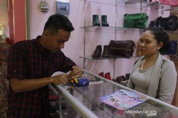 Survei : Banyak warganet Indonesia belum pernah belanja online