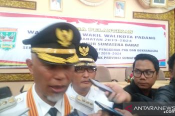 Dilantik Gubernur, ini komitmen Mahyeldi-Hendri untuk Kota Padang