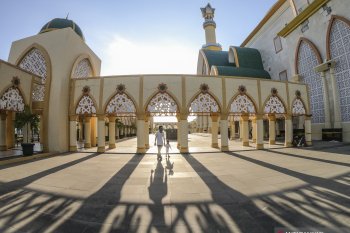 Wisata Hubbul Wathan Islamic Center NTB