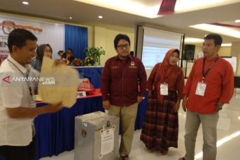 Rekapitulasi molor,  KPU Makassar dapat teguran keras