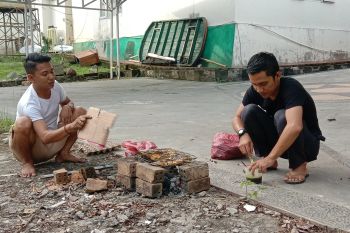 Ikan nila bakar, menu favorit berbuka puasa Wakil Bupati Waykanan