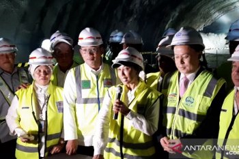 Kereta cepat Jakarta-Bandung ditarget capai 59 persen pada akhir 2019