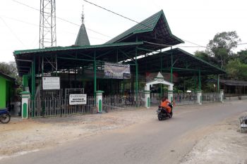 Masjid Pusaka Banua Lawas berarsitektur tradisional