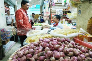 Harga sembako di Sampit stabil