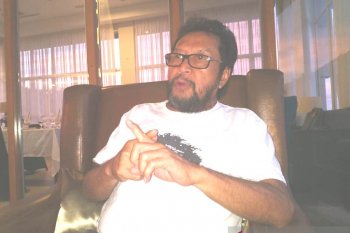 Yorrys Raweyai bakal jadi senator asal Papua