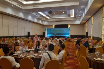 Imigrasi Kendari berbagi asih dengan panti asuhan