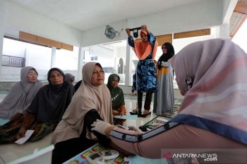 Pelayanan Posyandu Manula