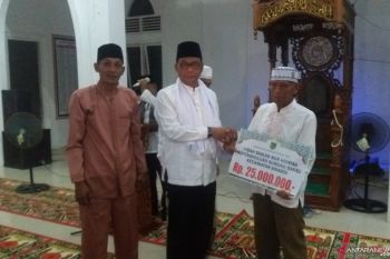 Bupati Rokan Hilir awali Safari Ramadhan di Masjid An-Nur Sinaboi